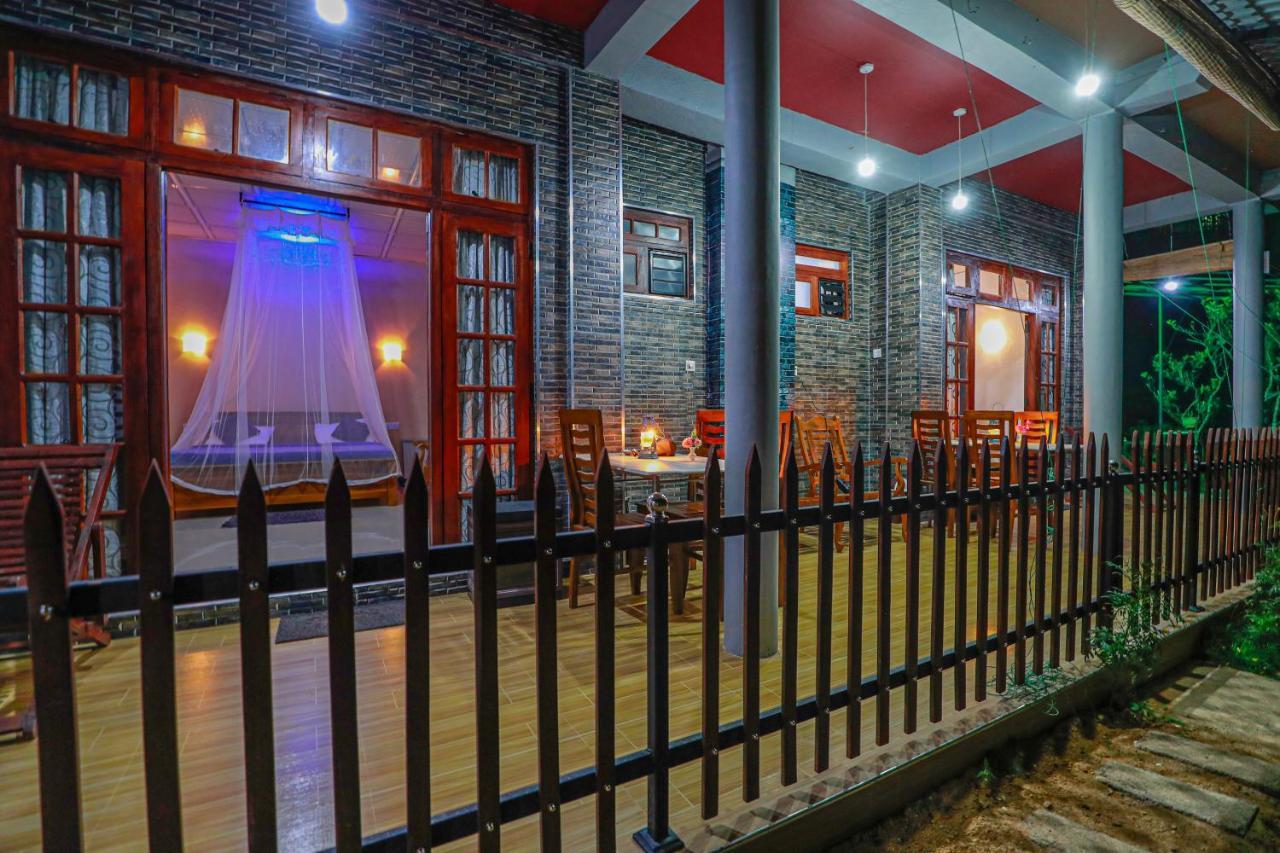 Zircon Ella Bed & Breakfast Exterior photo